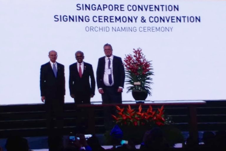 Singapore Convention Signing Ceremony (1)