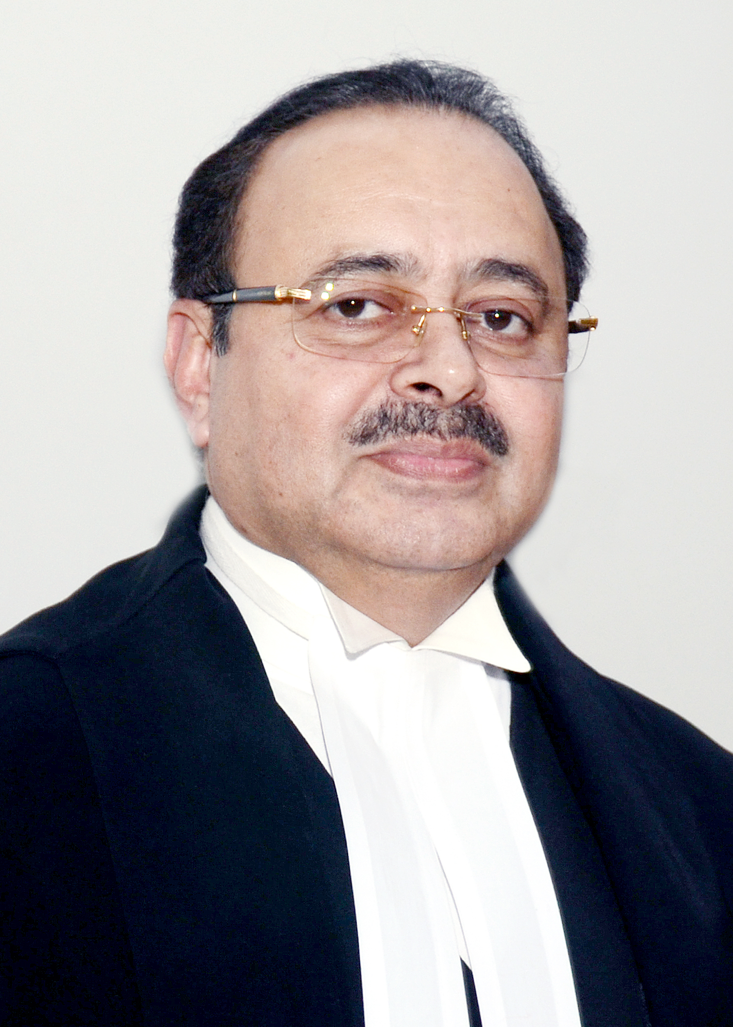 Tahlka Today Image of Justice Ritu Raj Awasthi